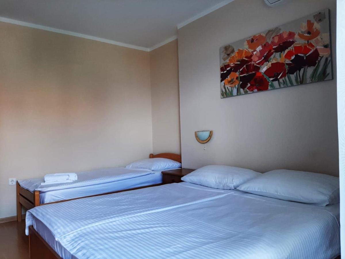 Guest House Katarina Malinska Zewnętrze zdjęcie