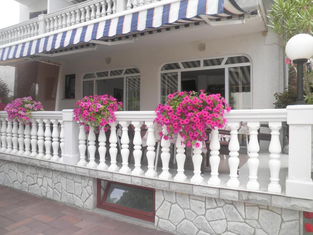 Guest House Katarina Malinska Zewnętrze zdjęcie